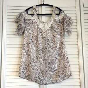 Daniel Rainn Cold Shoulder Lace Floral Top Blouse Size Small S